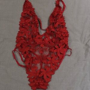 Victoria’s Secret Red Floral Lace Teddy – Sheer Mesh – Size M – Never Worn